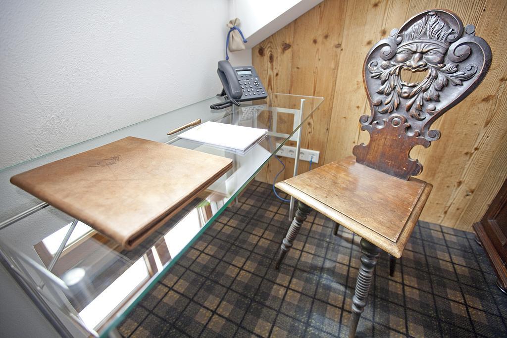 Die Post Landgasthof Aufkirchen Berg am Starnberger See Bilik gambar